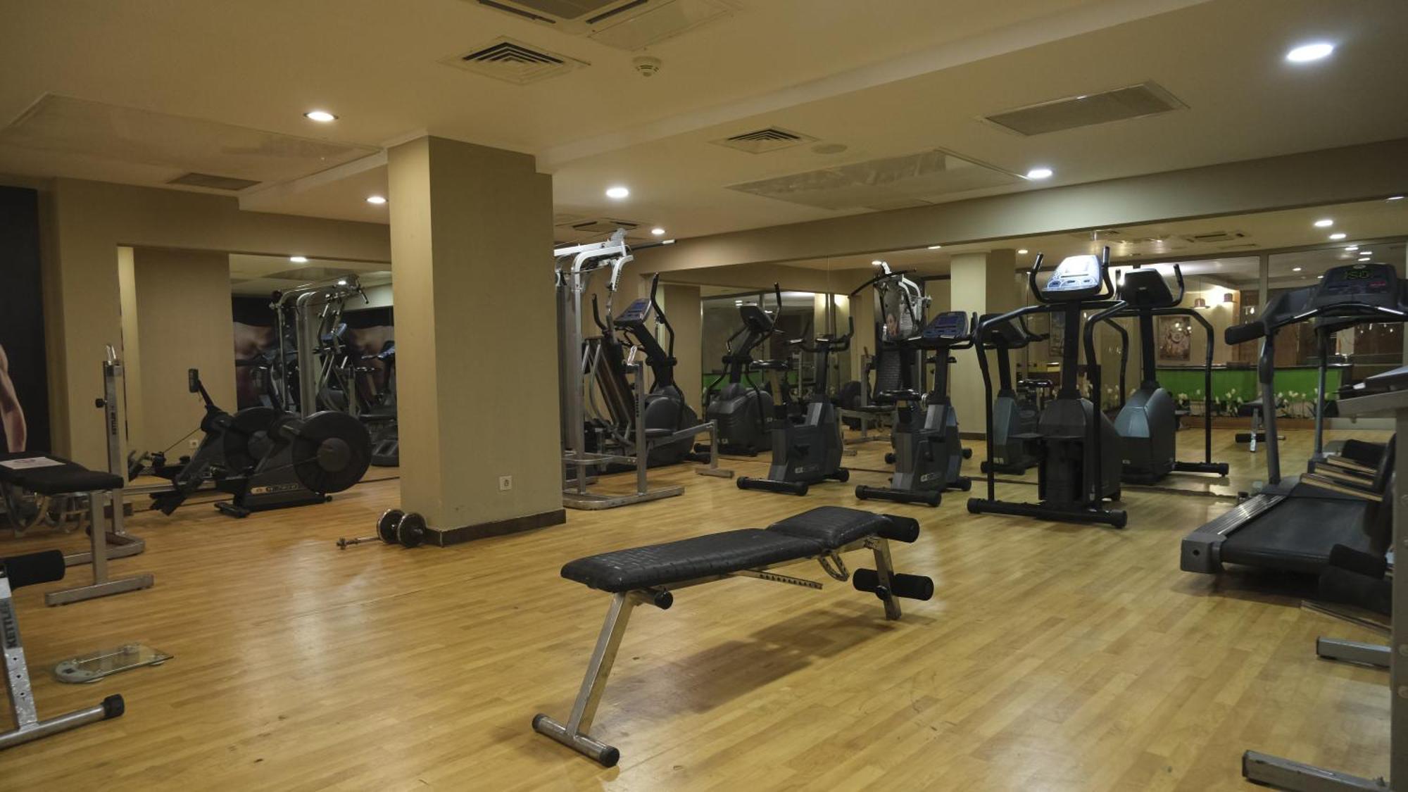 Ambassador Hotel & Spa 안탈리아 외부 사진